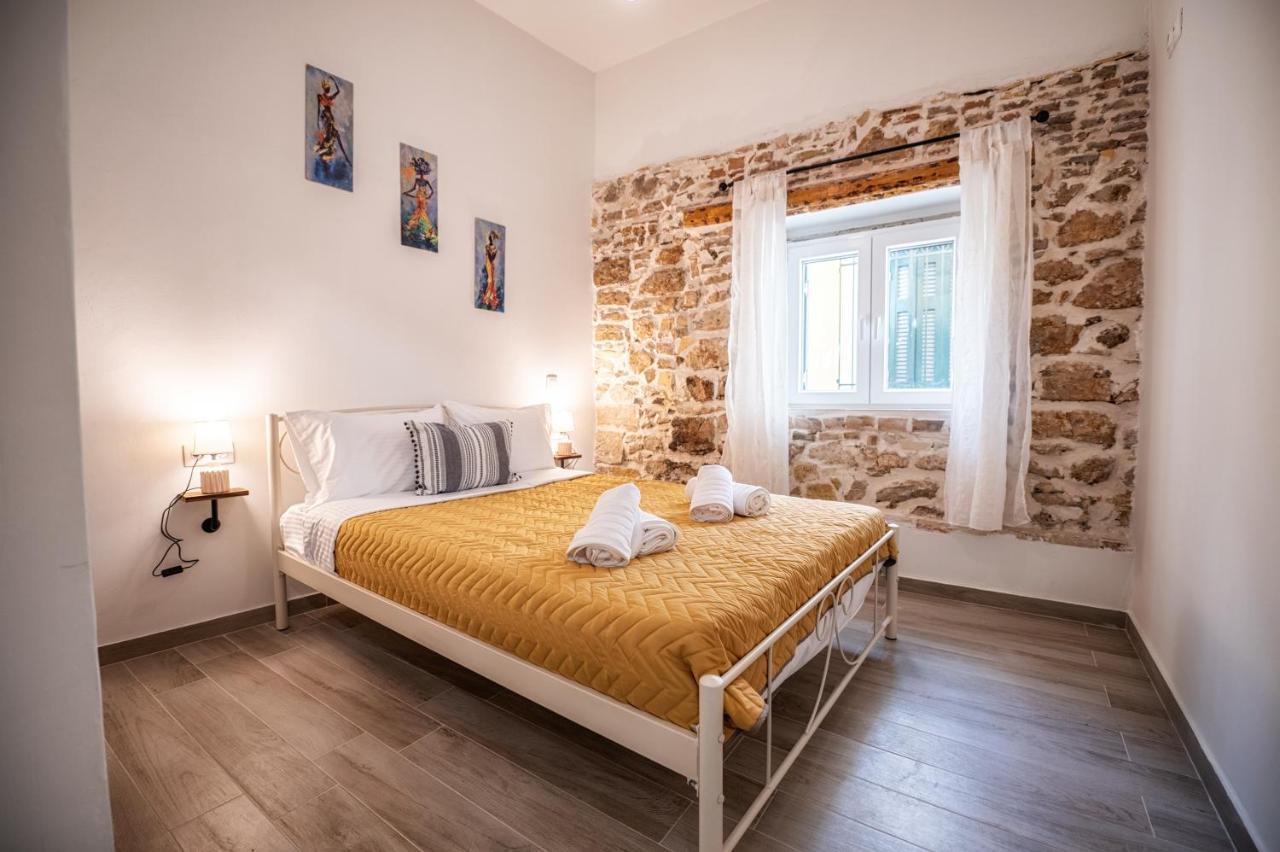 Mitropolis Places Corfu  Extérieur photo